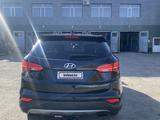 Hyundai Santa Fe 2015 годаfor6 850 000 тг. в Караганда – фото 3