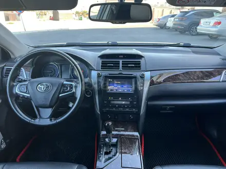 Toyota Camry 2015 года за 12 200 000 тг. в Жанаозен – фото 3