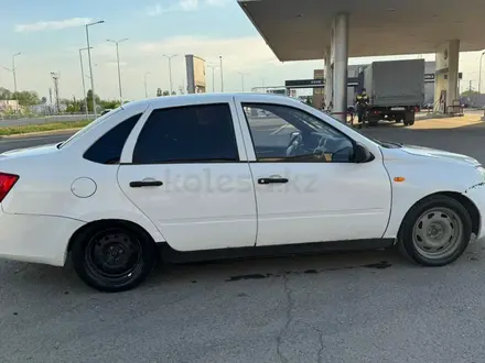ВАЗ (Lada) Granta 2190 2014 года за 1 150 000 тг. в Уральск – фото 4