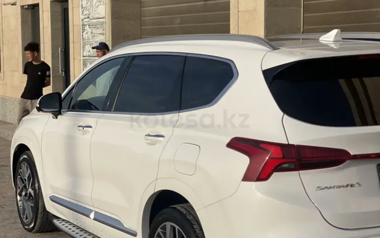 Hyundai Santa Fe 2021 года за 21 000 000 тг. в Туркестан