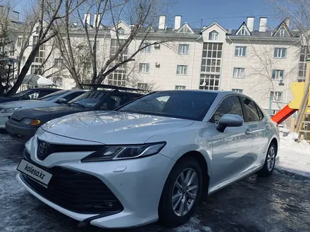 Toyota Camry 2019 года за 13 000 000 тг. в Астана – фото 5