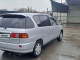 Toyota Ipsum 1997 годаүшін3 000 000 тг. в Байтерек – фото 3