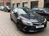 Toyota Camry 2016 года за 8 000 000 тг. в Шымкент