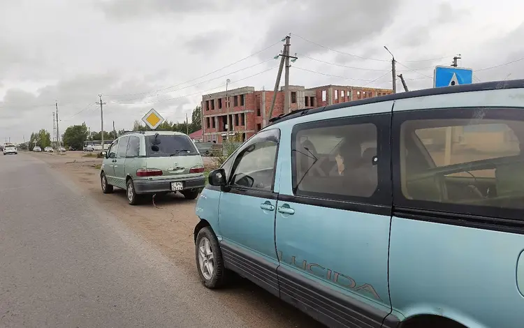 Toyota Estima Lucida 1997 года за 450 000 тг. в Астана