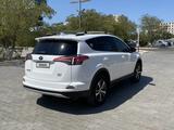 Toyota RAV4 2018 годаүшін11 000 000 тг. в Актау – фото 4