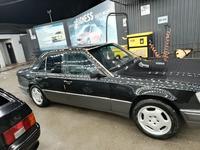 Mercedes-Benz E 320 1993 годаүшін2 800 000 тг. в Шымкент