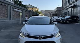 Toyota Camry 2017 года за 12 000 000 тг. в Шымкент