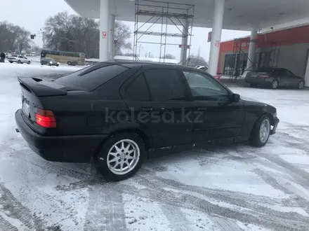 BMW 320 1992 года за 1 500 000 тг. в Алматы – фото 12
