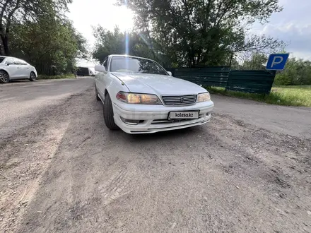 Toyota Mark II 1999 года за 1 950 000 тг. в Алматы – фото 3