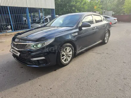 Kia K5 2017 года за 5 400 000 тг. в Астана – фото 2