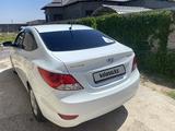 Hyundai Accent 2013 года за 4 080 000 тг. в Шымкент – фото 4