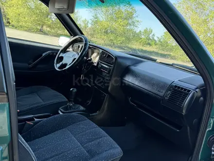 Volkswagen Passat 1995 года за 2 100 000 тг. в Костанай – фото 21