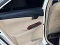 Toyota Camry 2013 года за 10 500 000 тг. в Актобе – фото 17