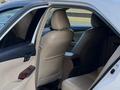 Toyota Camry 2013 года за 10 500 000 тг. в Актобе – фото 26