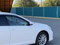 Toyota Camry 2013 года за 10 500 000 тг. в Актобе – фото 7