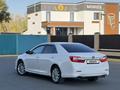 Toyota Camry 2013 года за 10 500 000 тг. в Актобе – фото 9