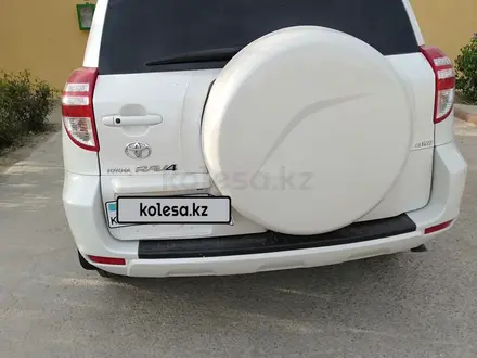 Toyota RAV4 2010 года за 6 200 000 тг. в Актау – фото 5