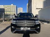 Toyota Land Cruiser 2015 года за 32 000 000 тг. в Астана