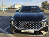 Hyundai Santa Fe 2023 года за 16 000 000 тг. в Атырау – фото 2