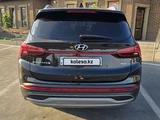 Hyundai Santa Fe 2023 года за 16 000 000 тг. в Атырау – фото 4