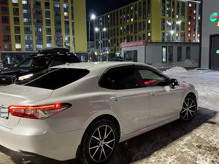 Toyota Camry 2020 года за 12 500 000 тг. в Астана – фото 6