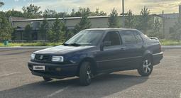 Volkswagen Vento 1993 года за 1 190 000 тг. в Караганда – фото 4