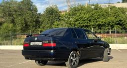 Volkswagen Vento 1993 года за 1 190 000 тг. в Караганда – фото 2