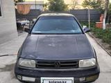 Volkswagen Vento 1992 года за 1 100 000 тг. в Тараз – фото 3