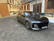 BMW i7, 2022
