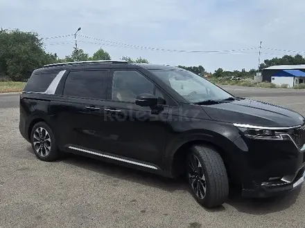 Kia Carnival 2023 года за 17 300 000 тг. в Алматы – фото 10