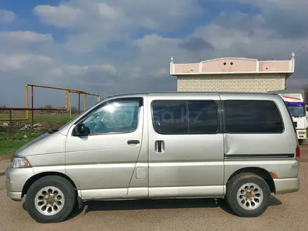 Toyota HiAce Regius 1997 года за 3 800 000 тг. в Алматы – фото 7