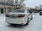 Toyota Camry 2016 года за 13 500 000 тг. в Караганда – фото 3