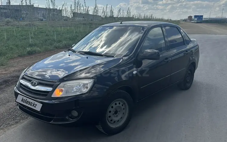 ВАЗ (Lada) Granta 2190 2013 года за 2 000 000 тг. в Астана