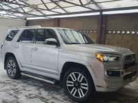 Toyota 4Runner 2018 годаүшін24 000 000 тг. в Астана