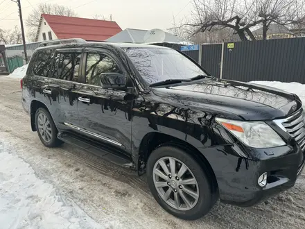 Lexus LX 570 2011 года за 20 800 000 тг. в Алматы – фото 3