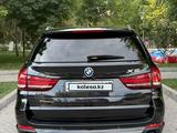 BMW X5 2016 года за 17 400 000 тг. в Шымкент – фото 2