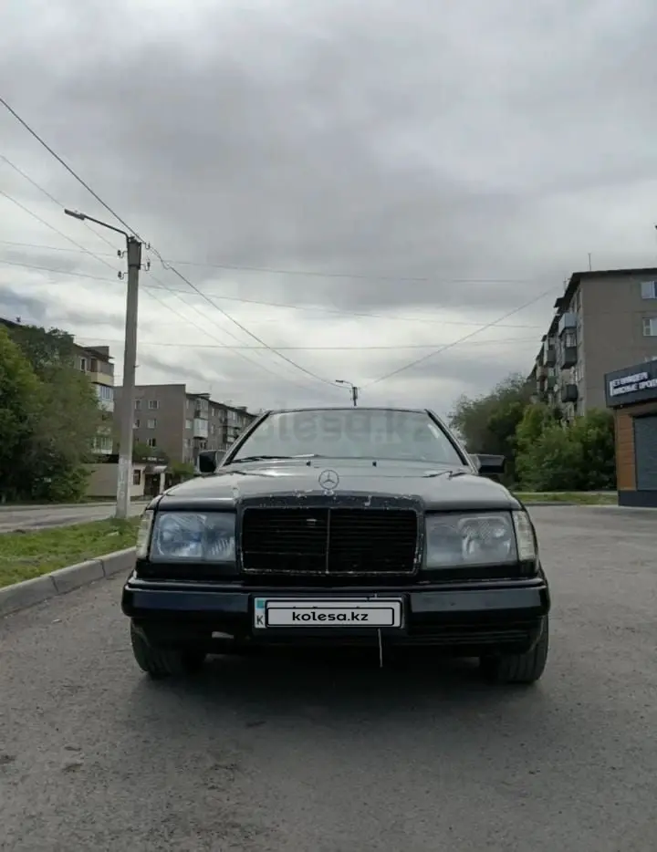 Mercedes-Benz E-Class, 1988