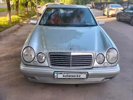 Mercedes-Benz E 280 1996 года за 3 200 000 тг. в Алматы – фото 3