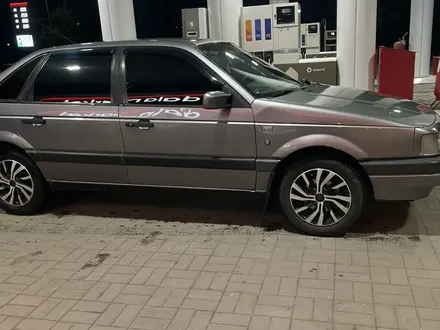 Volkswagen Passat 1991 года за 1 020 000 тг. в Караганда