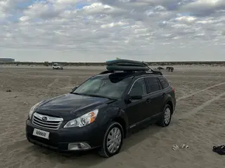 Subaru Outback, 2010