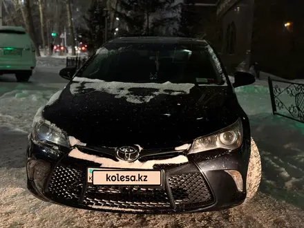 Toyota Camry 2017 года за 10 000 000 тг. в Астана – фото 12