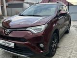 Toyota RAV4 2018 года за 11 500 000 тг. в Усть-Каменогорск