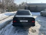 Mercedes-Benz E 230 1990 годаүшін880 000 тг. в Алматы – фото 4