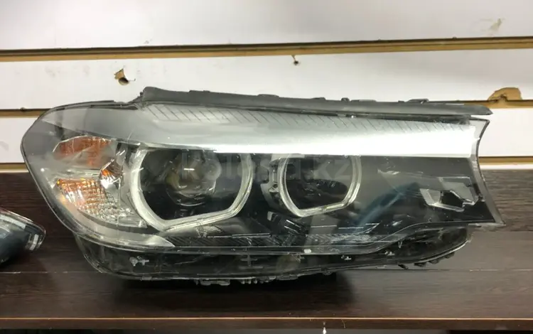 Фара правая сторона LED Bmw g30 за 50 000 тг. в Алматы
