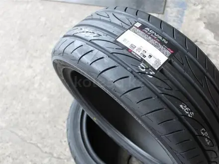 Yokohama 245/40R18 ADVAN V701 за 58 000 тг. в Алматы