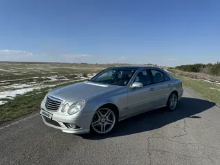 Mercedes-Benz E 500