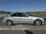 Mercedes-Benz E 500 2004 года за 7 500 000 тг. в Караганда – фото 3