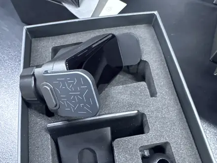 Держатель телефона ZEEKR 001 за 1 000 тг. в Алматы