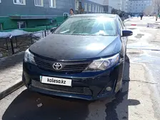 Toyota Camry, 2011