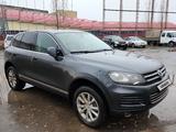 Volkswagen Touareg 2010 годаүшін11 000 000 тг. в Астана – фото 2